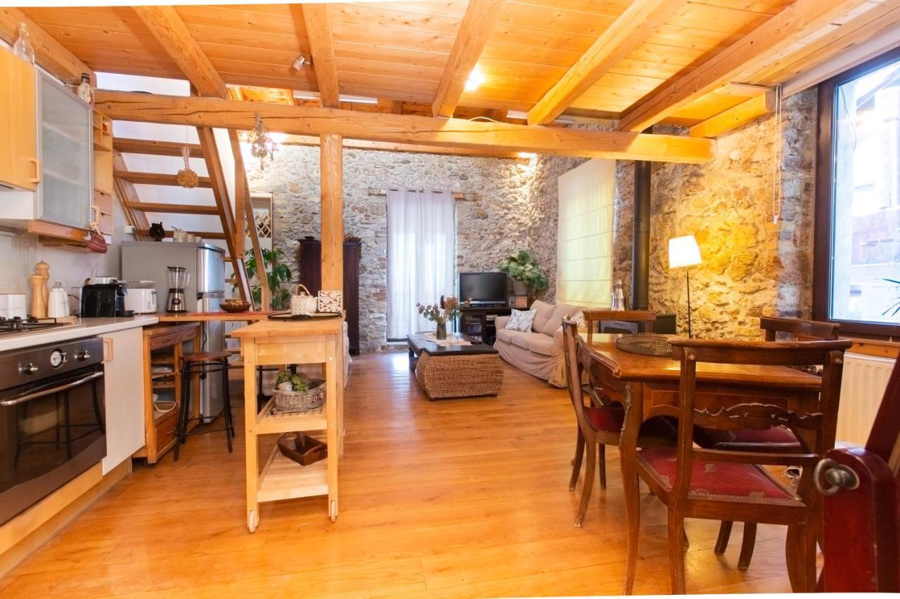 Seaview Stone Apartment In Ipsos Beach Exteriör bild